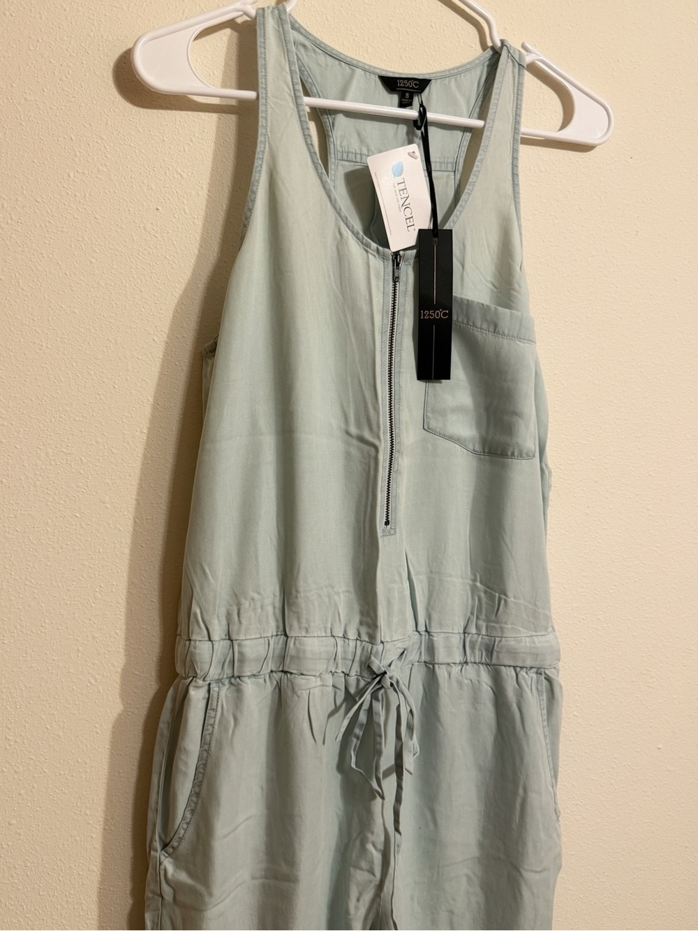 1250C NWT Light Blue Tencel Sleeveless Jumpsuit Romper Cargo Size S - Picture 3 of 4